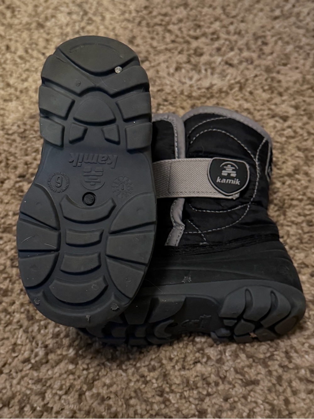Kamik Kids Black Winter Boots with Gray Strap. Fur lined.